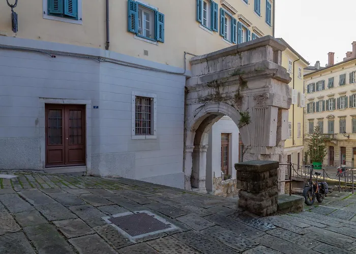 Casa Vacanze All'arco Di Riccardo Appartement