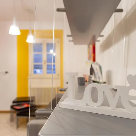 Casa Vacanze All'arco Di Riccardo * Triest